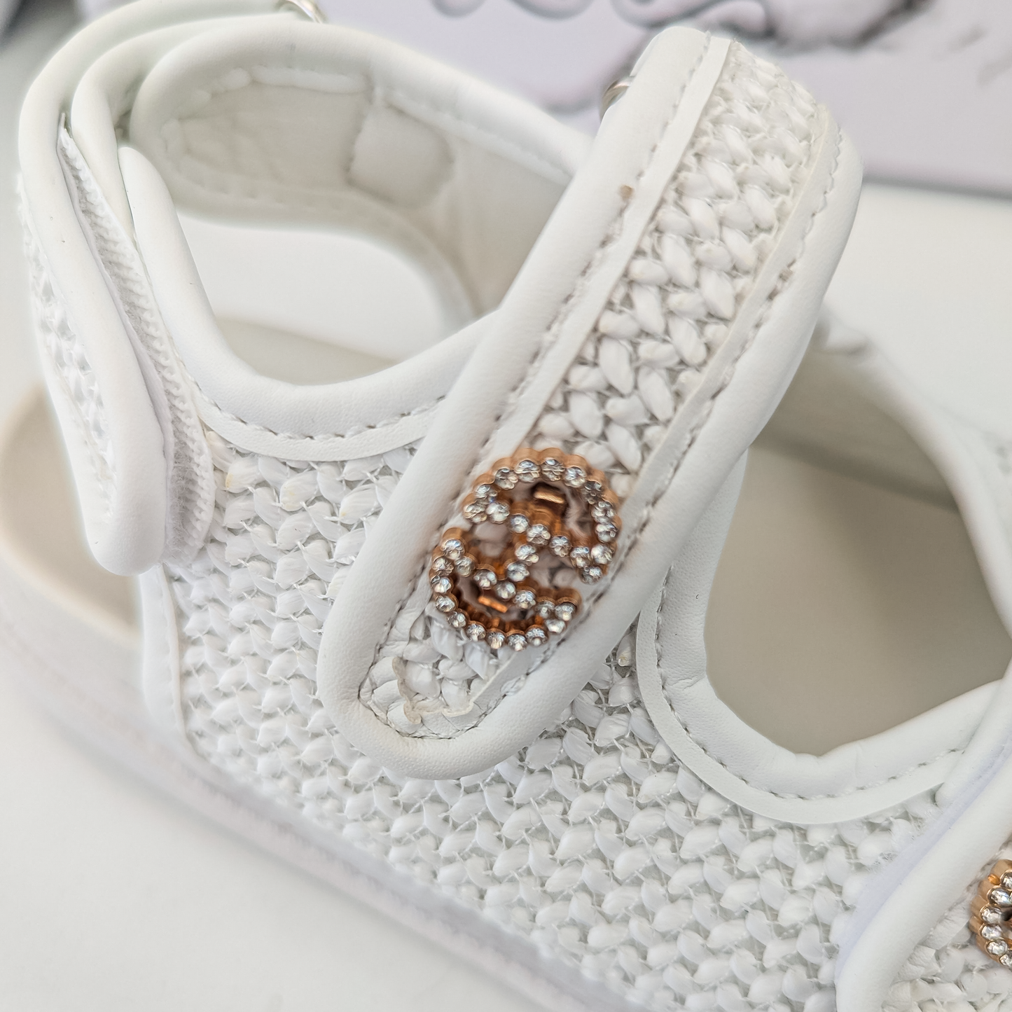 Sandales d'été brillantes et luxueuses pour filles – Confortables et chics