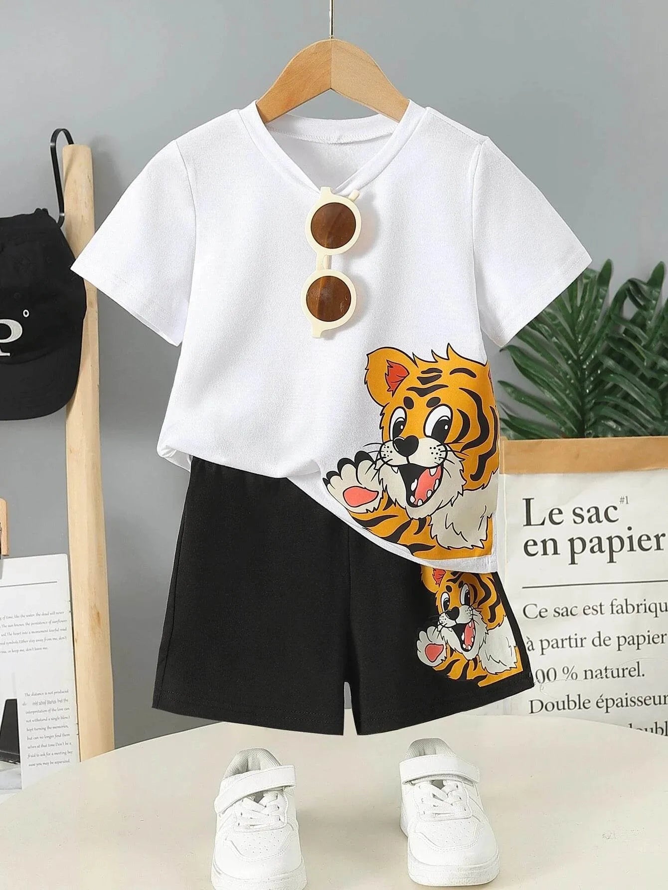 Boys' Tiger Print Two-Piece Set