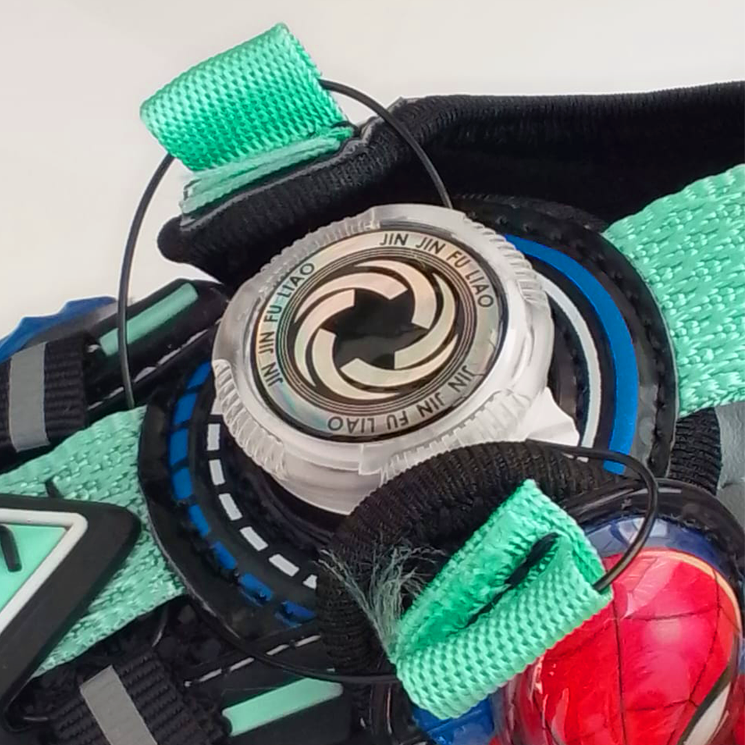 Sandales d'été LED super-héros pour enfants – Lumineuses, respirantes et sûres