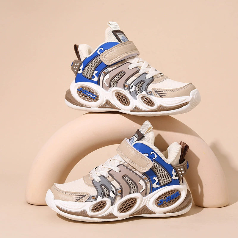 Améliorez le style de votre enfant avec des baskets tendance et confortables !