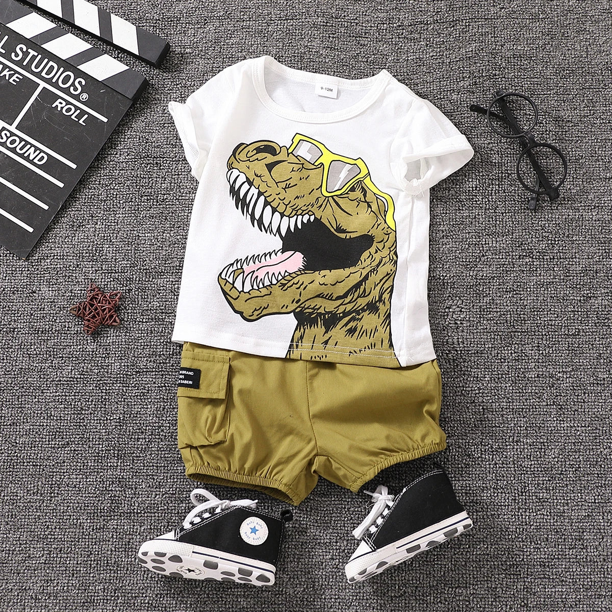 2pcs Baby Boy Dinosaur Print Glasses Tee & Cargo Shorts Summer Set,