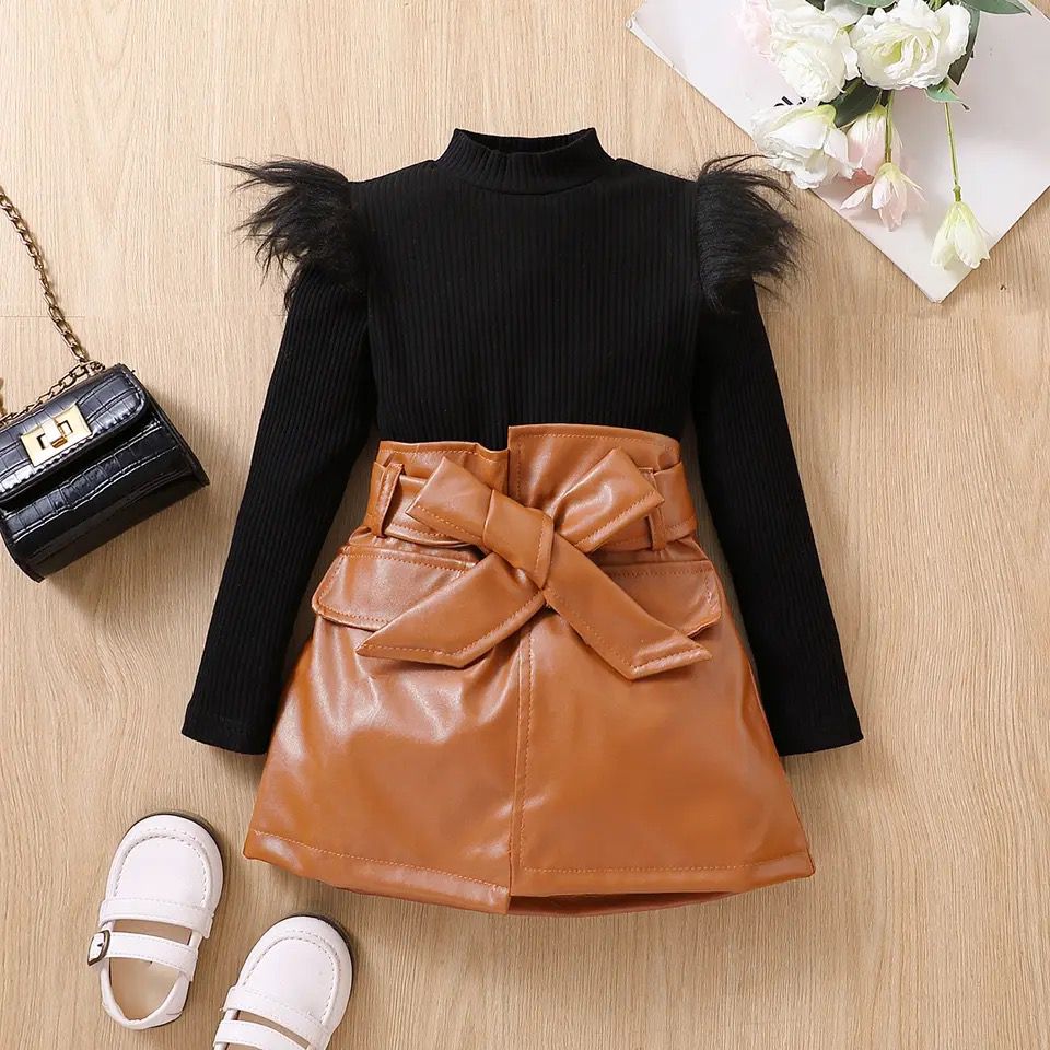 Blouse, Leather skirt & purchases Belt Set