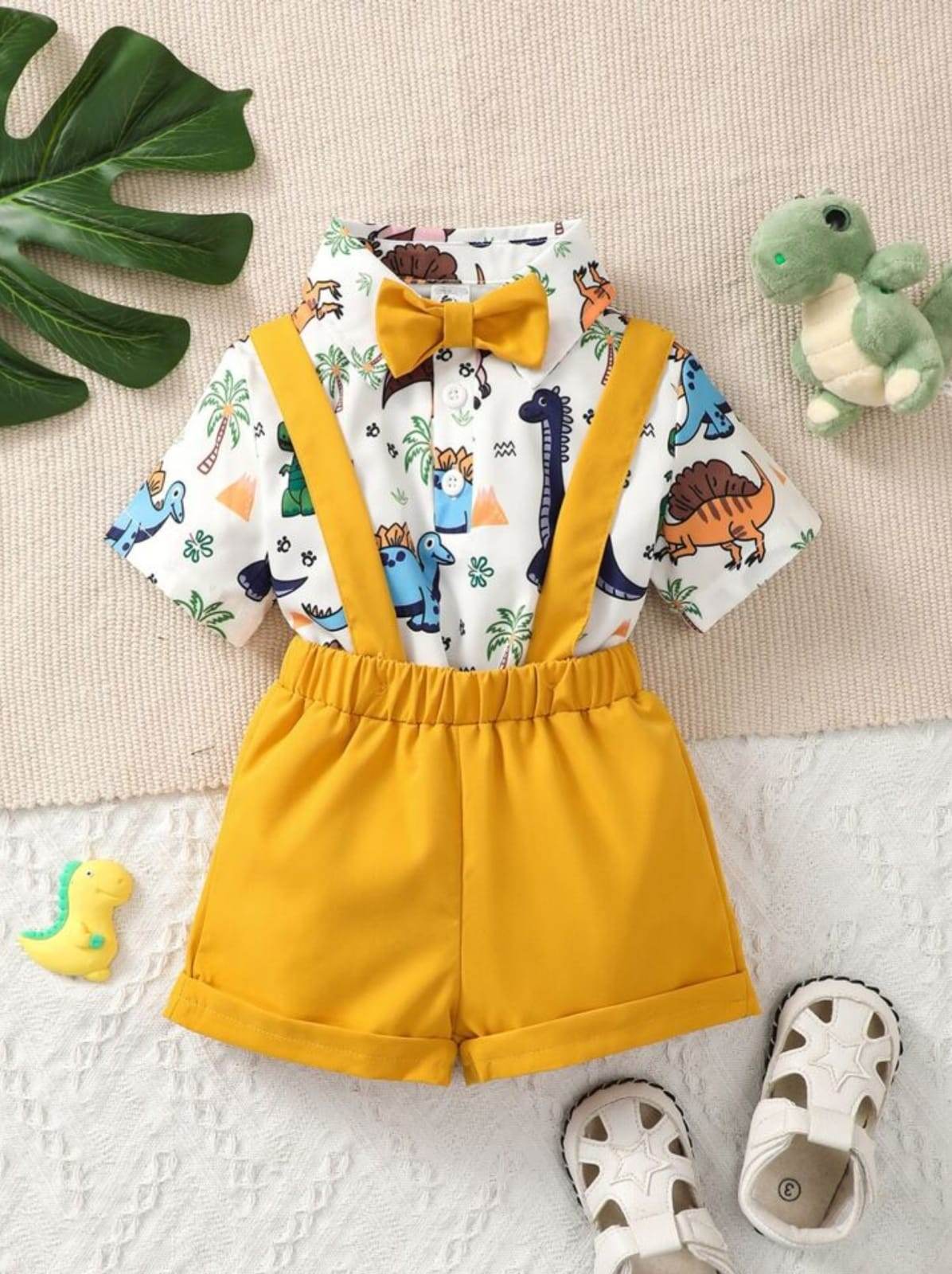 a short-sleeved white shirt - IRRAKIDS