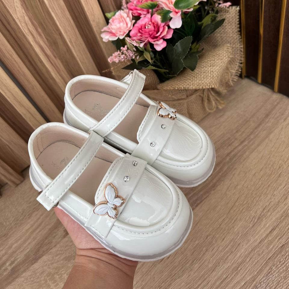 Chaussures à paillettes pour filles avec boucle papillon et lumières LED - pour un look élégant et lumineux