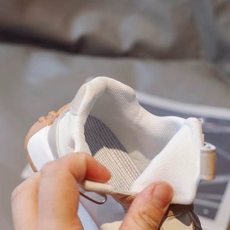 Kids' sneakers - super flexible and practical design with Velcro strap - IRRAKIDS