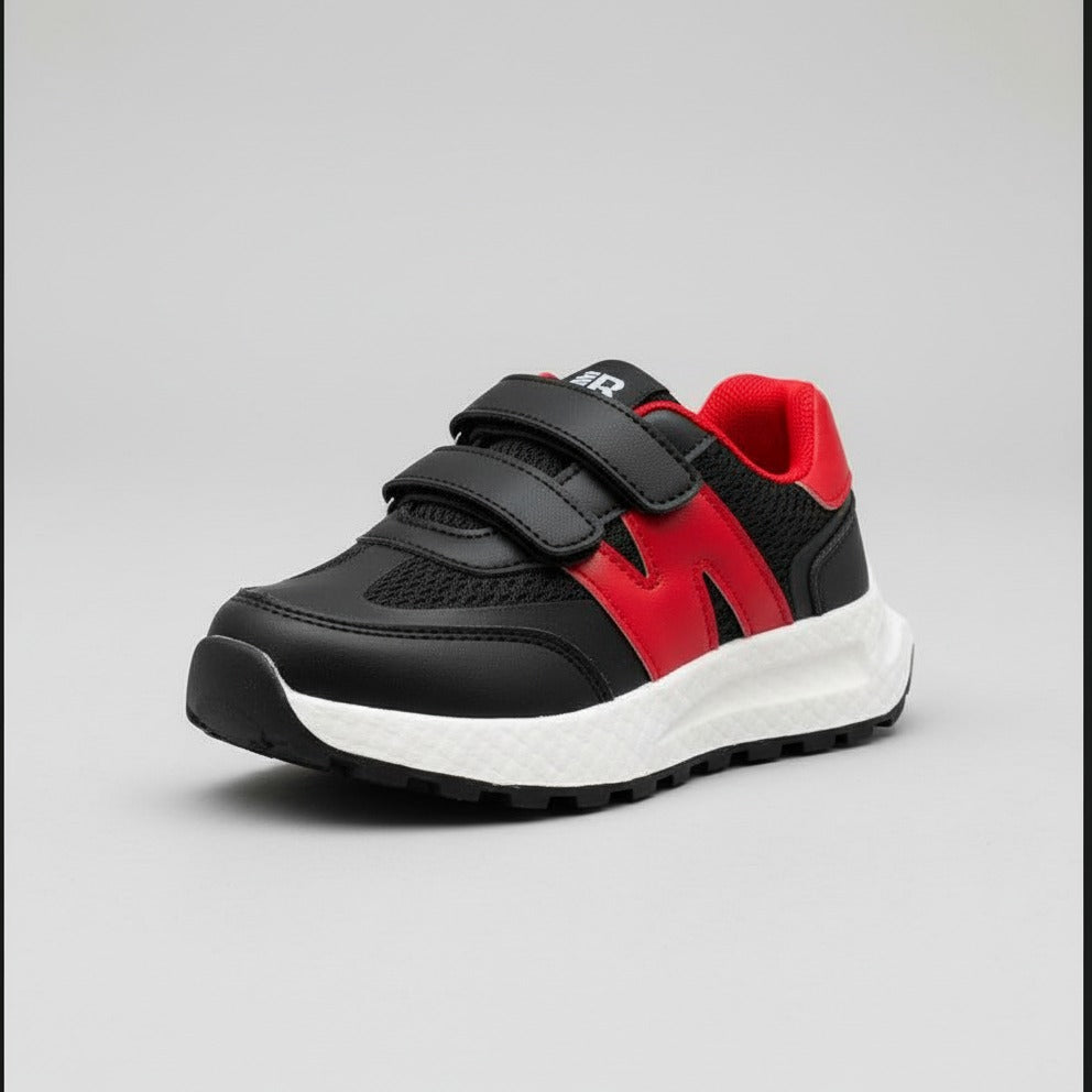 Fashionable children's sneakers made of high-quality materials - comfortable and lightweight for walking and playing