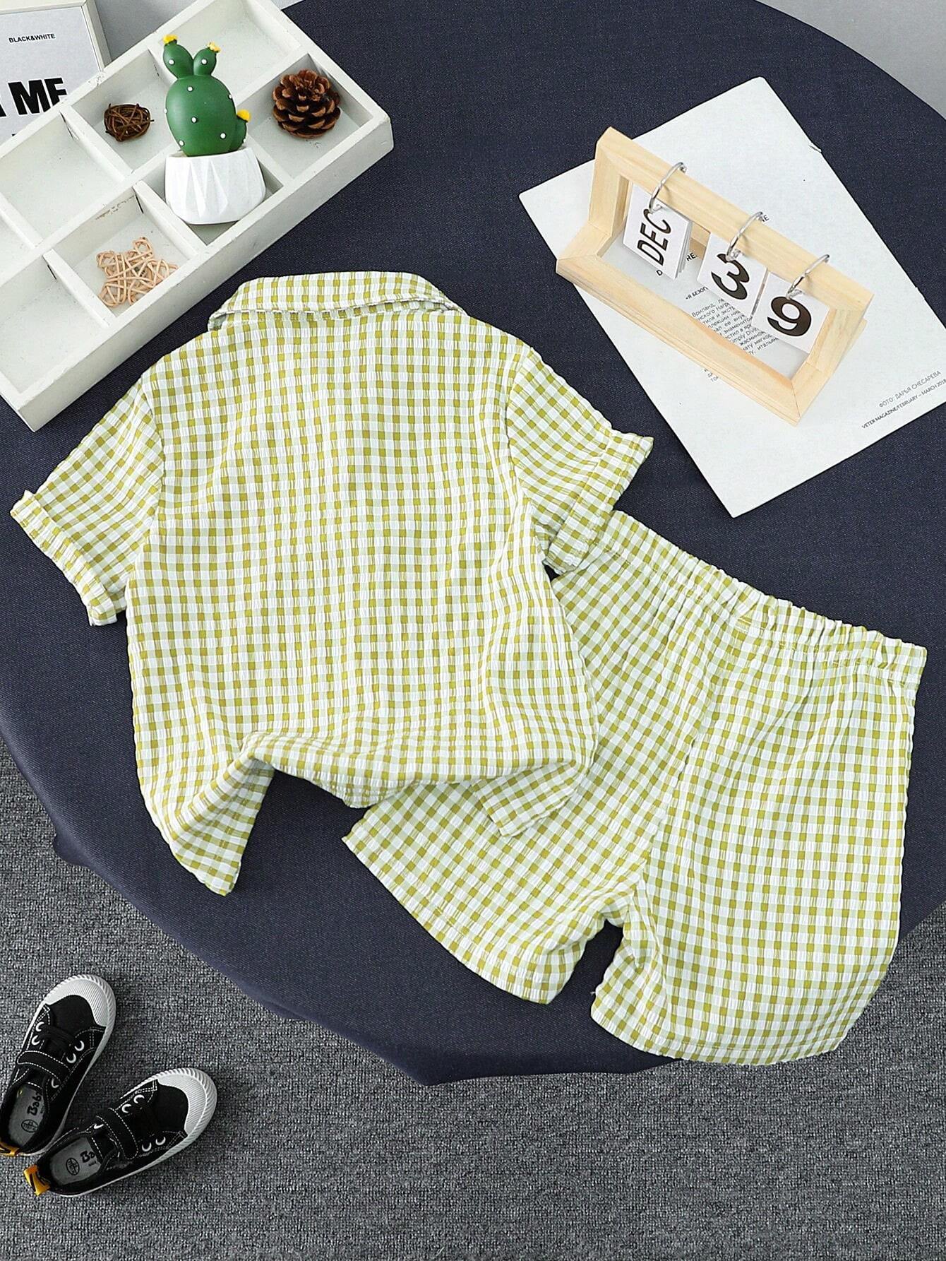 Plaid Perfection: Boys' Fresh Short Sleeve & Shorts 2pcs Set