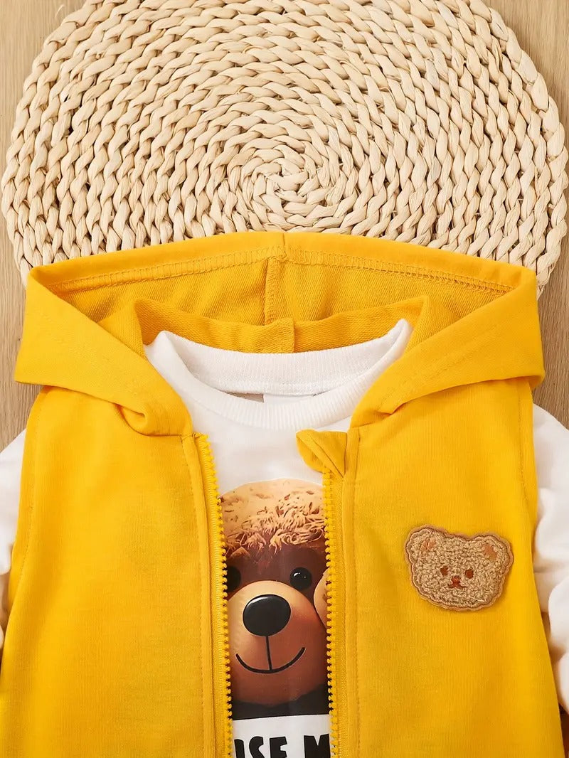 Ensemble 3 pièces pour garçon et fille : un t-shirt avec imprimé ours, un sweat à capuche et un pantalon de sport.Ensemble 3 pièces pour garçon et fille : un t-shirt avec imprimé ours, un sweat à capuche et un pantalon de sport.
