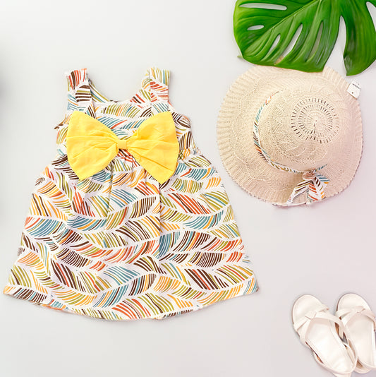 Enchanting Summer Breeze: Little Girls' Dress with Beautiful Color Patterns, Charming Bowknot, and Matching Sun Hat"