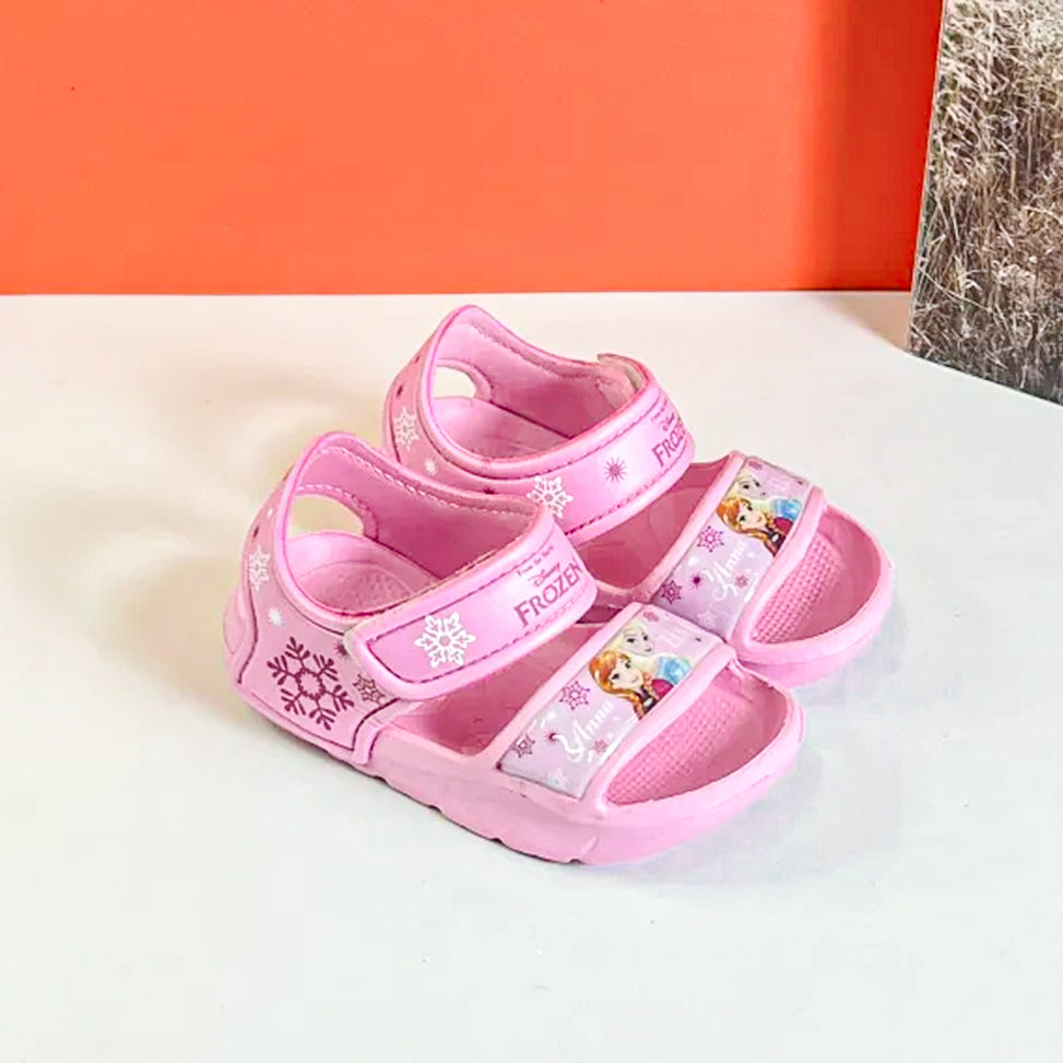 Frozen Dreams Blossom: Girls' Sandals Featuring Princess Prints