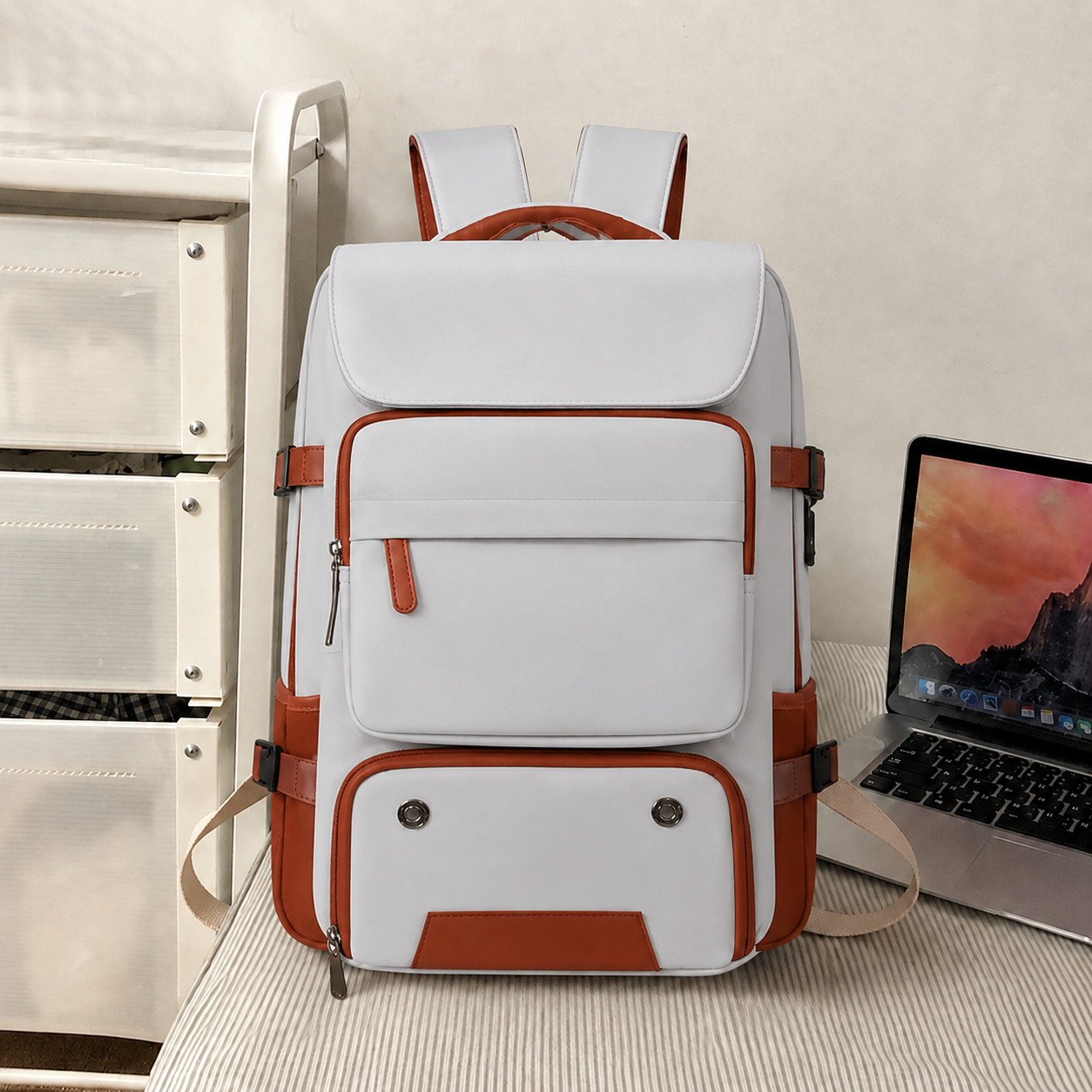 Sac à dos moderne, élégant et spacieux, idéal pour les études  🎒✨