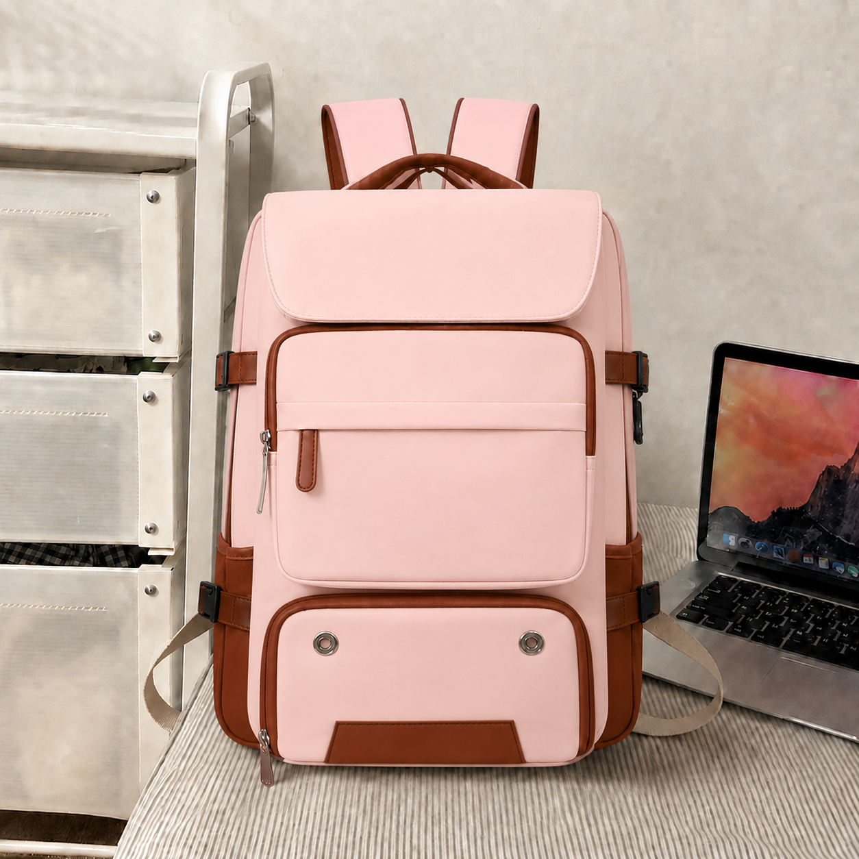 Sac à dos moderne, élégant et spacieux, idéal pour les études  🎒✨