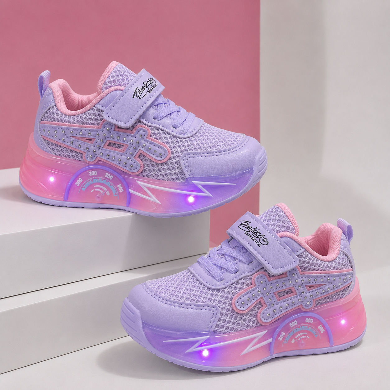 Baskets LED Lumineuses Enfant – Maille Respirante, Fermeture Velcro et Semelle Rembourrée