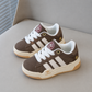 Baskets classiques à rayures pour enfants – Chaussures confortables pour tous les jours