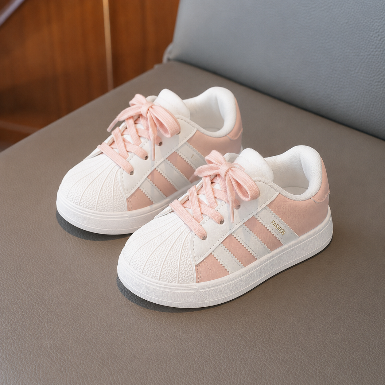 Baskets rayées classiques pour enfants – Chaussures de sport légères et décontractées avec bride auto-agrippante