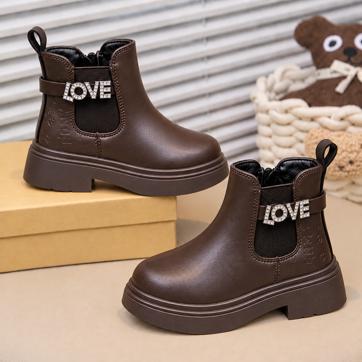 Boots Chelsea chic pour filles – Style, confort et assurance