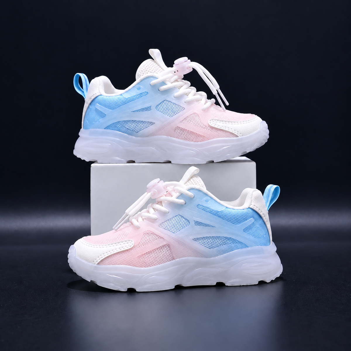 New Breathable Mesh Training Shoes: Stylish and Comfortable for Primary School Kids!