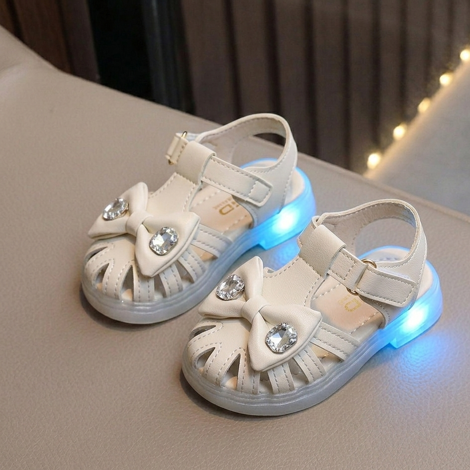 Girls LED Light-Up Sandals – Cute Bow Summer Shoes with Glowing Sole