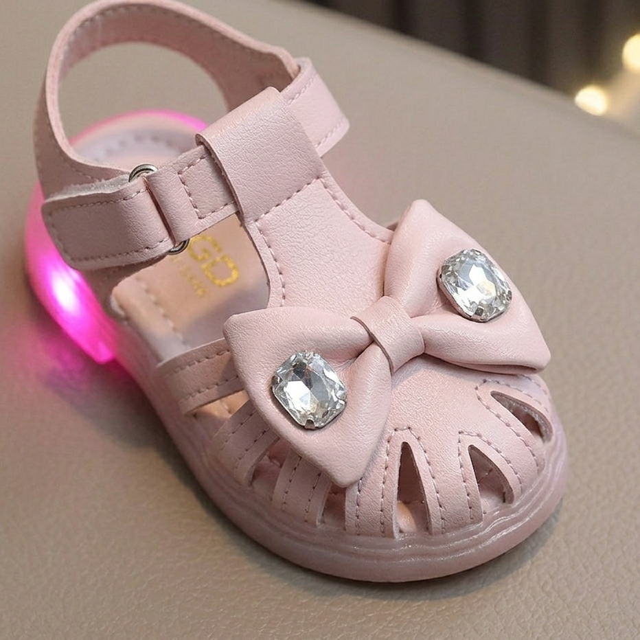 Girls LED Light-Up Sandals – Cute Bow Summer Shoes with Glowing Sole