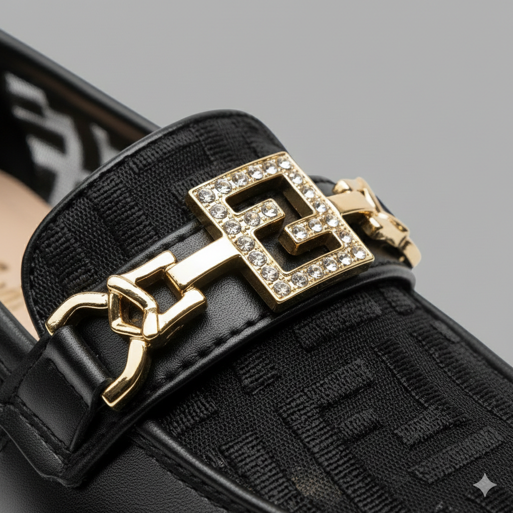 Mocassins tendance pour filles avec semelle épaisse et détails dorés