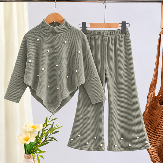 Elegant Girls’ Ribbed Knit Two-Piece Set with Pearl Details – Warm, Soft &amp; Stylish Winter Outfit