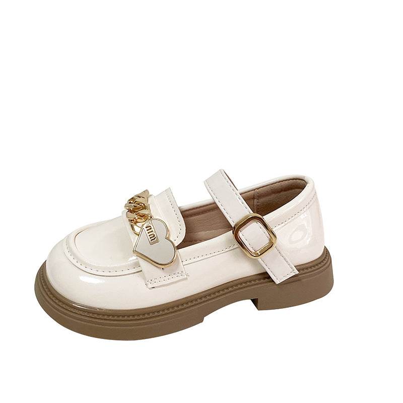 Stylish spring shoes for girls – a sophisticated touch to every step! - IRRAKIDS