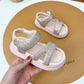Sandales pour filles à la mode, élégantes et confortables.