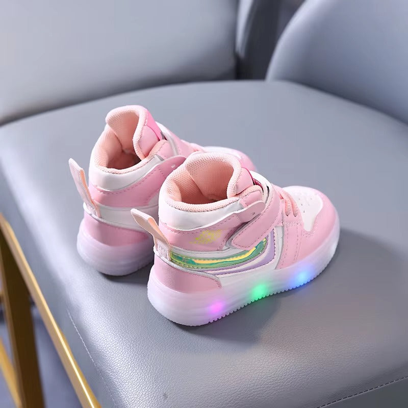 Soft walking shoes with led light for toddler boys and girls.