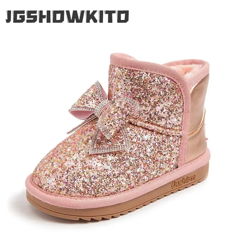 "Shiny winter boots for girls - warm and non-slip"