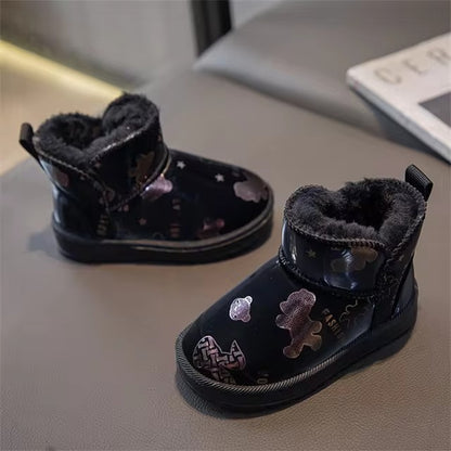 Bottes adorables pour enfants – Design de dessin animé en peluche, chaudes et confortables pour les filles.