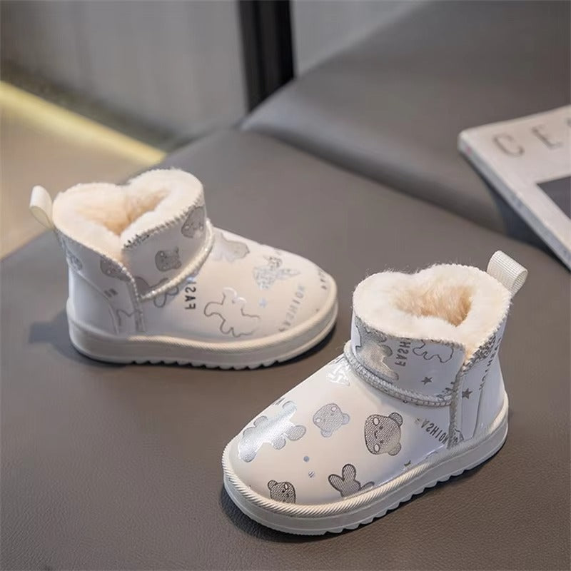 Bottes adorables pour enfants – Design de dessin animé en peluche, chaudes et confortables pour les filles.