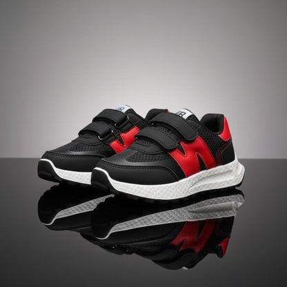 Fashionable children's sneakers made of high-quality materials - comfortable and lightweight for walking and playing