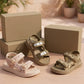 Sandales d'été pour filles Mignonnes double bride Scratch Semelle souple Chaussures confortables pour enfants 