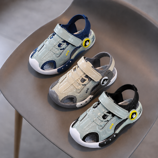 Kids’ Closed-Toe Sport Sandals – Lightweight & Comfortable