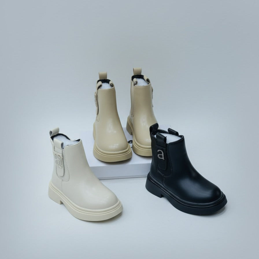 Girls’ chunky Chelsea ankle boots — Product image: 