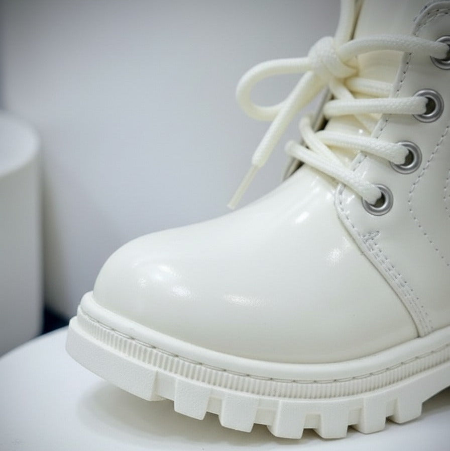 Girls' glossy lace-up ankle boots with chunky lug sole — Product image: 