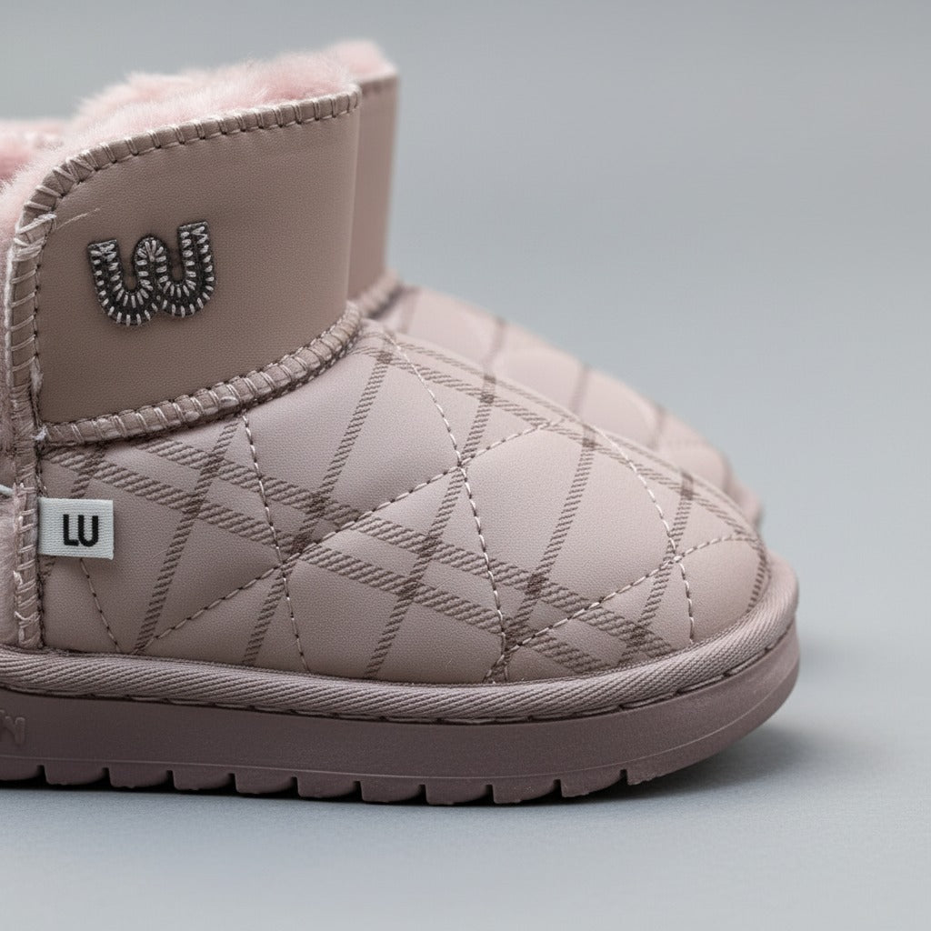 Quilted Winter Boots — Product image: 