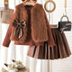 Ensemble 3 pièces « Manteau et jupe élégants en fausse fourrure avec détails de nœud »