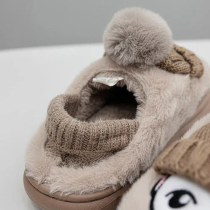 "Chaussons d'hiver chauds à motifs de dessins animés pour enfants - Confort et plaisir à chaque pas !"